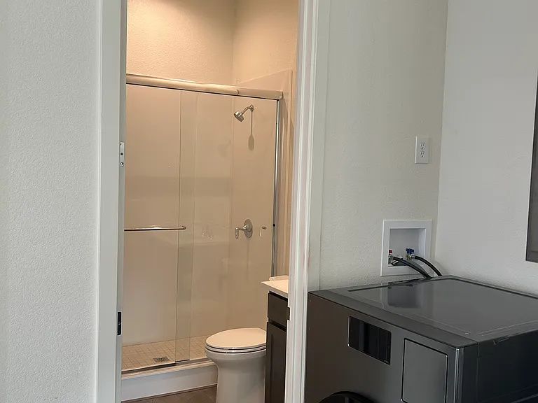 2766 Envoy Ct — Photo 6