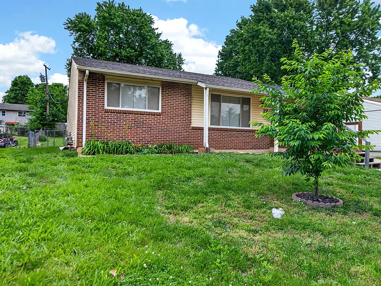 17 Hill Pl — Photo 28