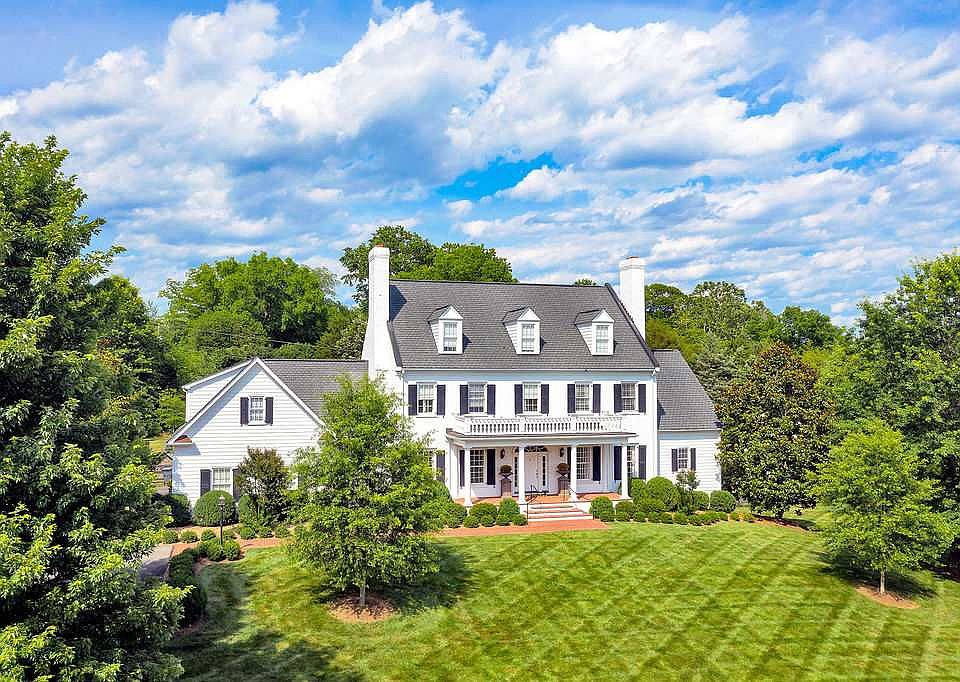 1140 Cambridge Hill Ln, Keswick, VA 22947 Zillow