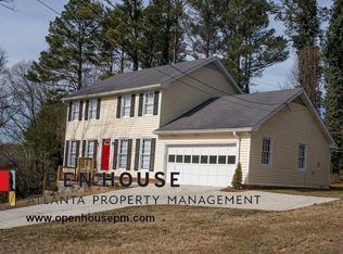 1378 Fairfield Dr, Lilburn, GA 30047
