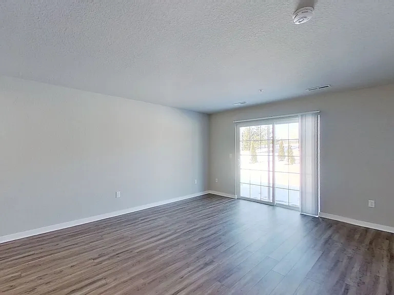 1777 American Eagle Dr — Photo 3