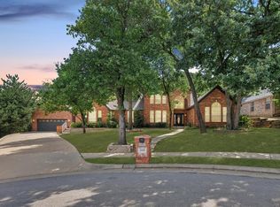 608 Fox Hill Dr, Edmond, OK 73034