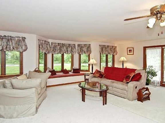 5th image of 6620 N Blossom Ln
