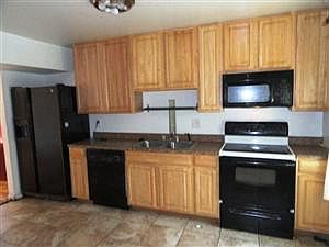 2nd image of 1821 Arwell Ct