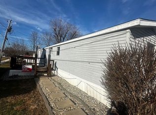 842 W Popcorn Rd, Bloomington, IN 47403