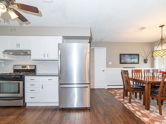 4th image of 141 Sherwood Dr