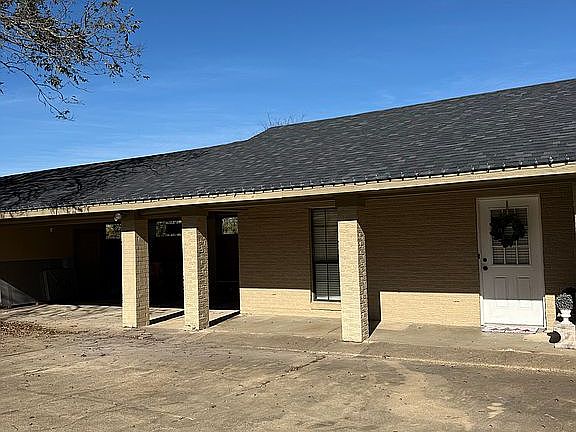 4th image of 501 N Mount St