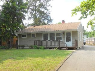 2934 Lakeview Dr, Ann Arbor, MI 48103