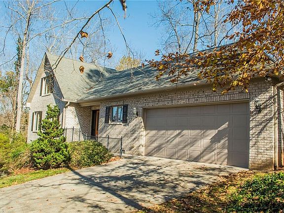 2nd image of 400 Garden Valley Dr