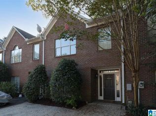 1003 Old Rocky Ridge Ln, Vestavia, AL 35216