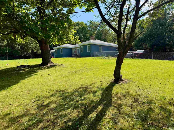 3056 S Wallick Rd, Peru, IN 46970