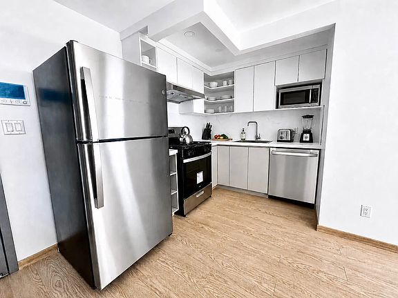 5th image of 6020 3rd Ave #4L