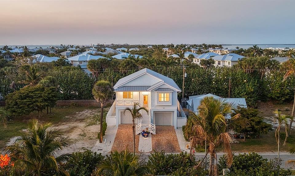 1st image of 847 Belcher Rd