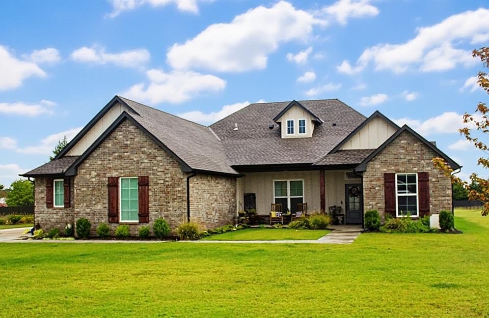 1st image of 9741 Regado Ct
