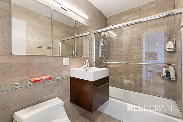 Sold by (Legacy) Elegran | media 5