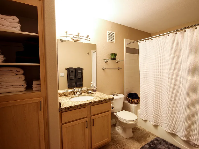 950 Seven Hills Dr #115 — Photo 14