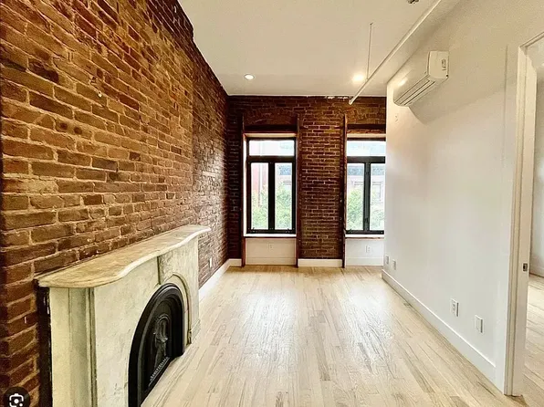 59 E 126th St #3B, New York, NY 10035
