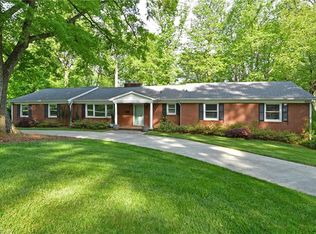 980 Kenleigh Cir, Winston Salem, NC 27106