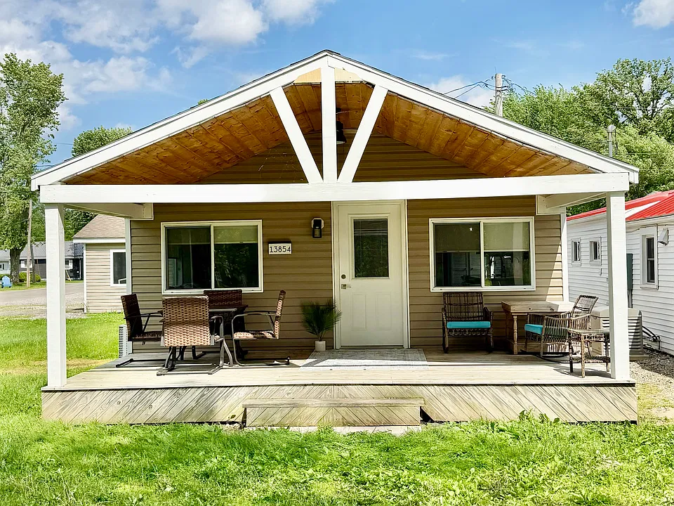 13854 Seminole Path