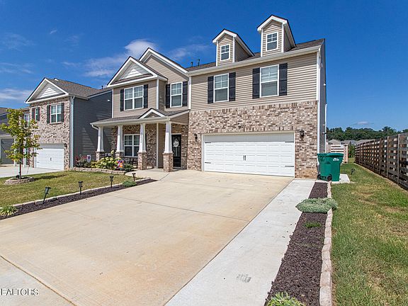 4th image of 12055 Sweet Almond Ln
