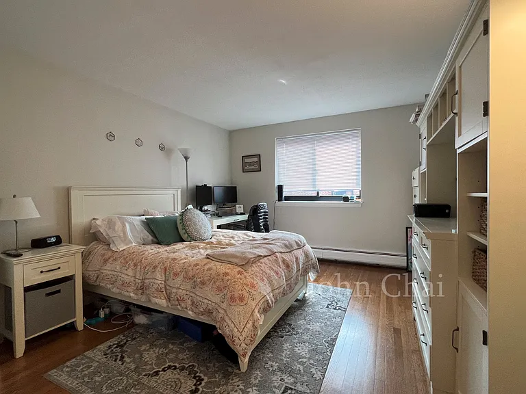 95 Sutherland Rd #2D — Photo 26