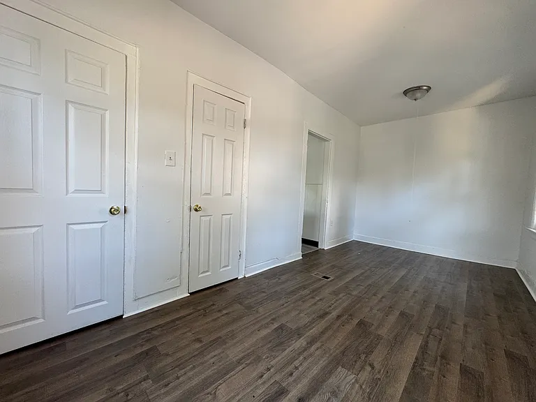 37 Granfield Ave #2 — Photo 2