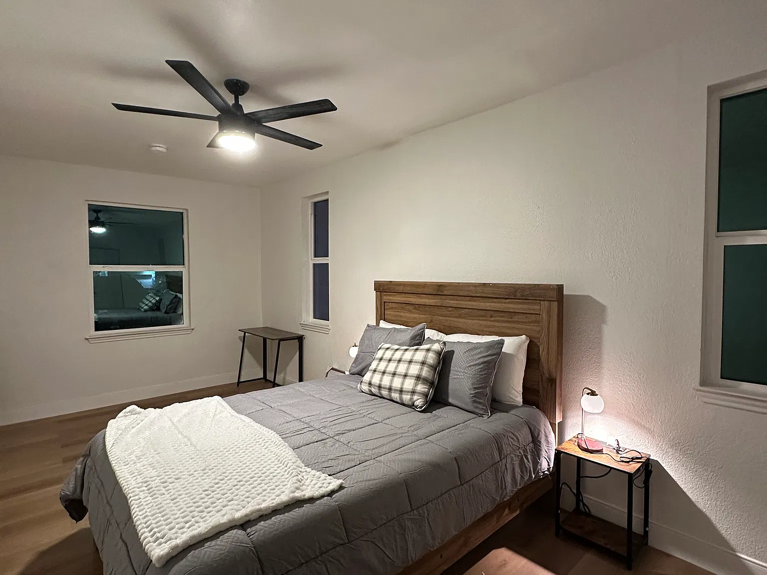 6 bed, 1722 sqft, $1,900 — Photo 1