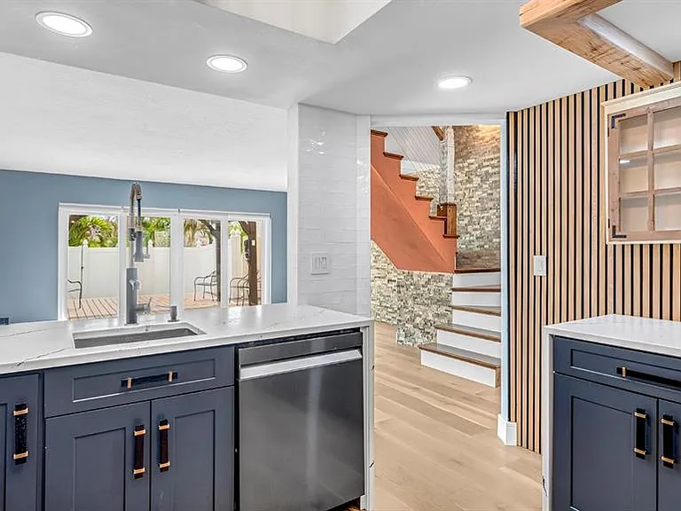 7 Emerald Ct — Photo 10