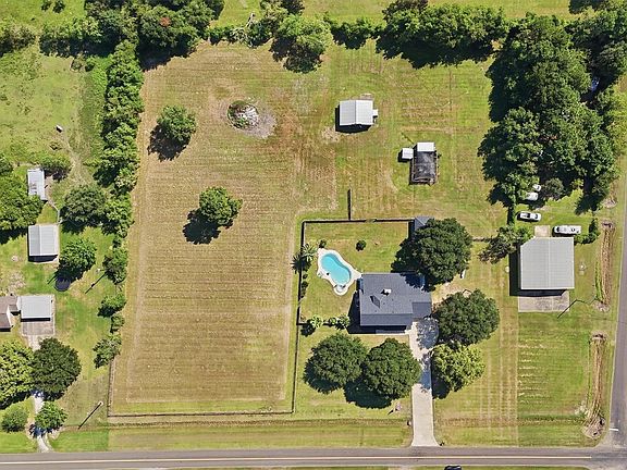 4th image of 3814 Poskey Rd