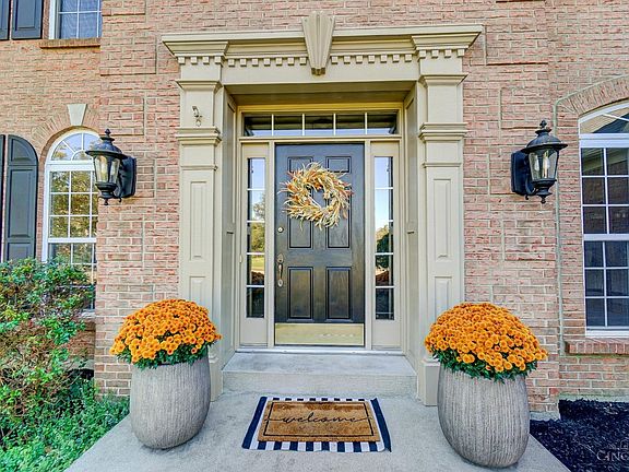 5th image of 5641 Greenwich Park Dr
