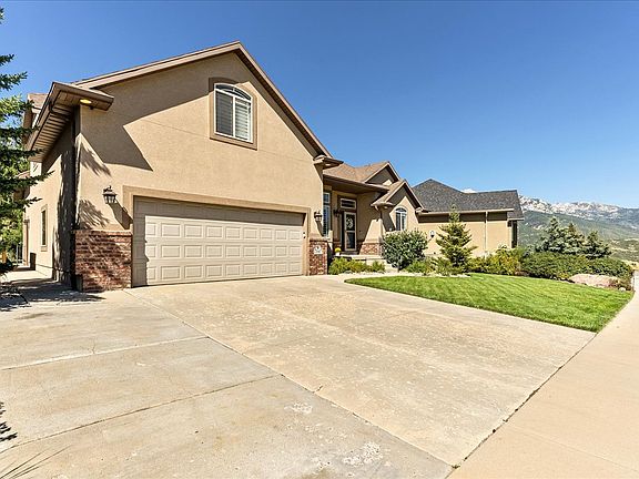 4th image of 2187 E Eagle Crest Dr