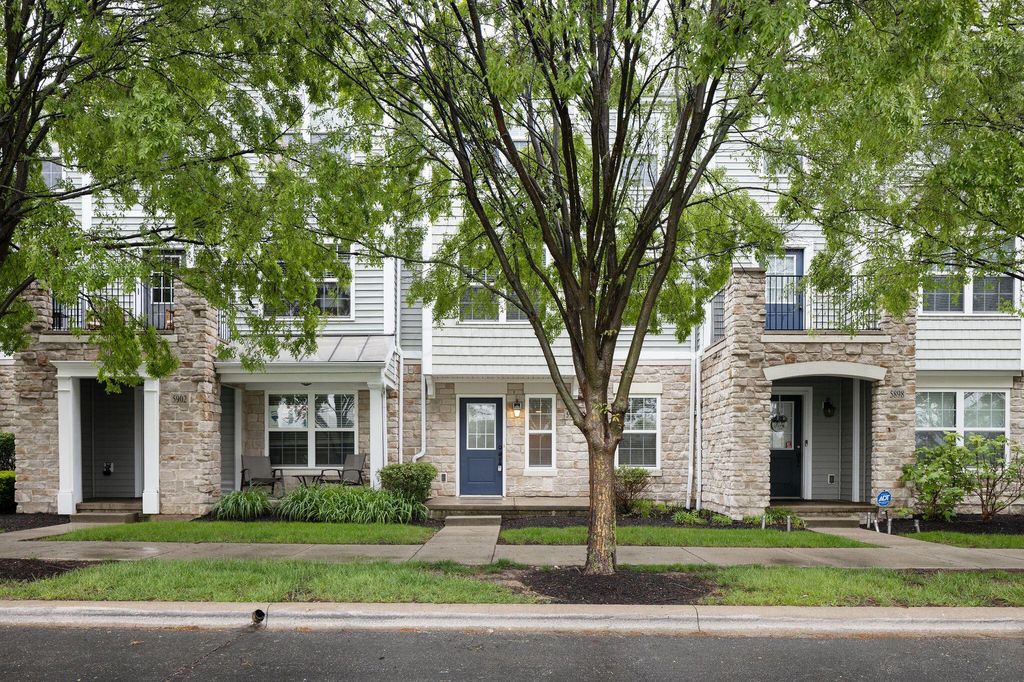 Real estate listing image