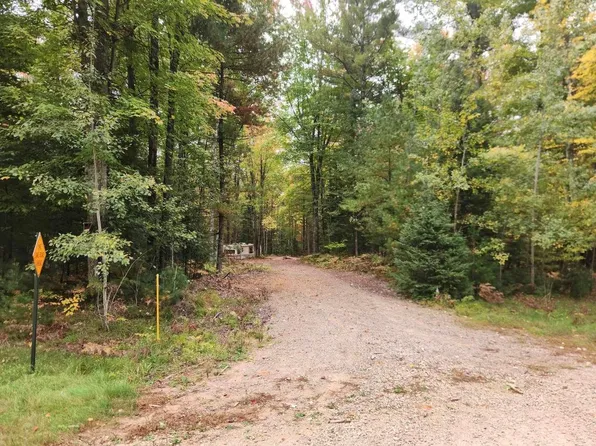 N11766 MENOMINEE SHORES DRIVE, Wausaukee, WI 54177