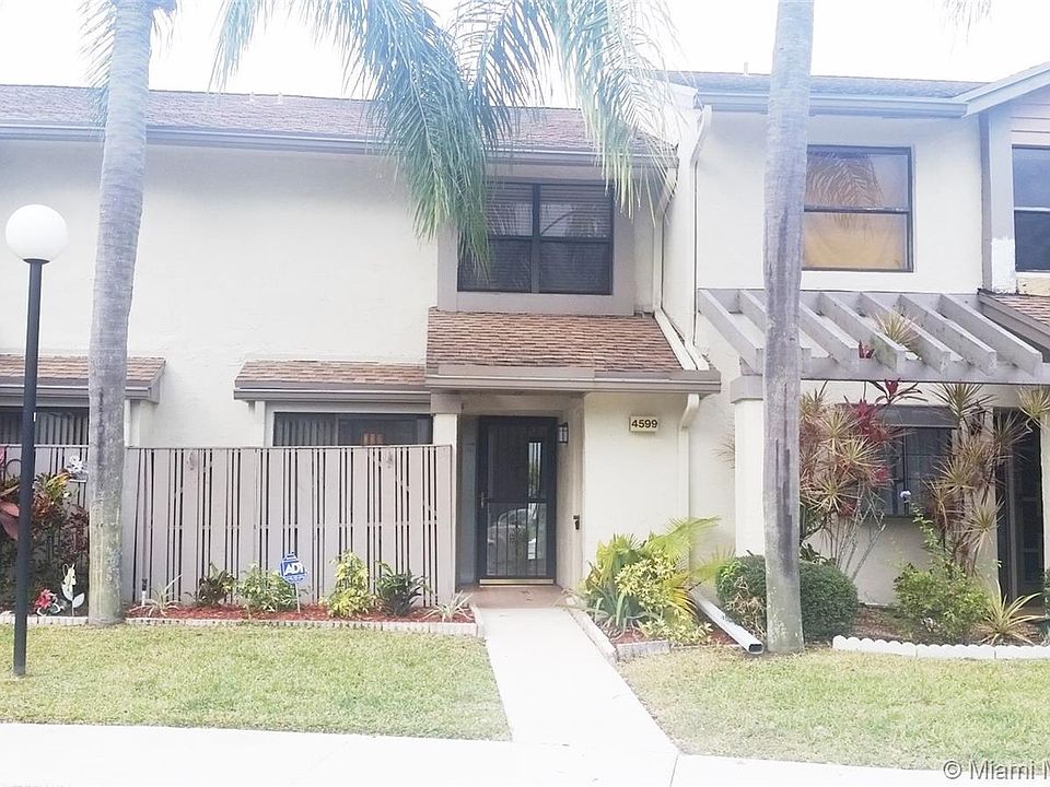 1st image of 4599 Carambola Cir S #27344