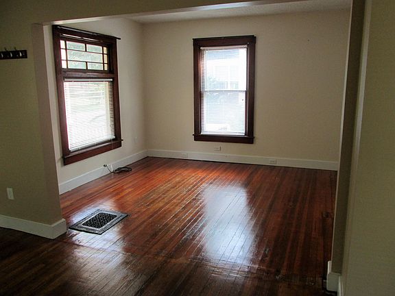 2nd image of 145 Sanford St