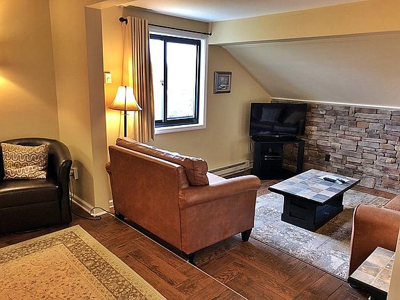4th image of 75 Mountain Lodge Ln #369