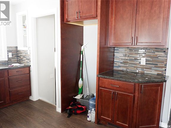 3rd image of 704 4th St E