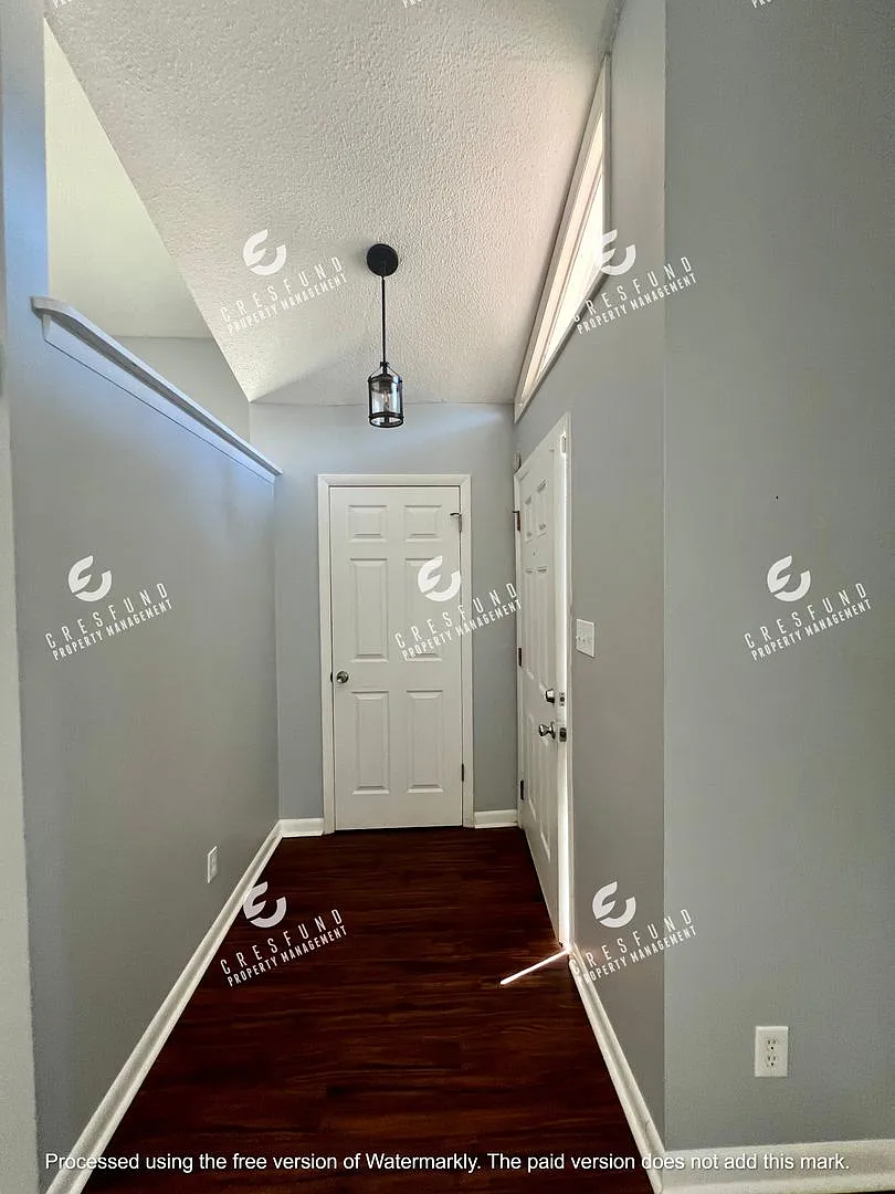 3BR 2Bath in Jack Britt School District — Photo 4