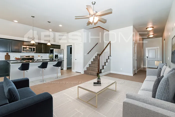 8161 Brighton Ave — Photo 5