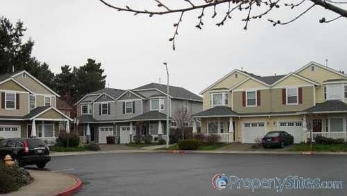 1st image of 7128 SE Sterling Ln