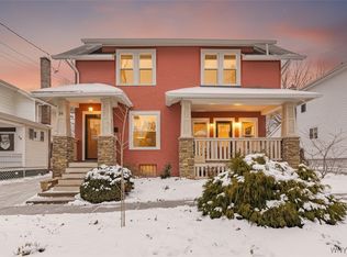 26 Maple St, Lockport, NY 14094