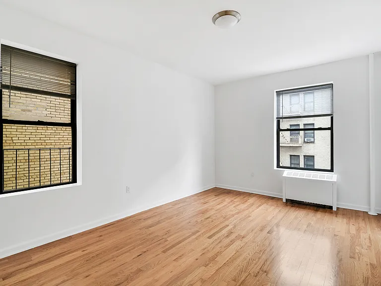 920 Riverside Dr #42B — Photo 7
