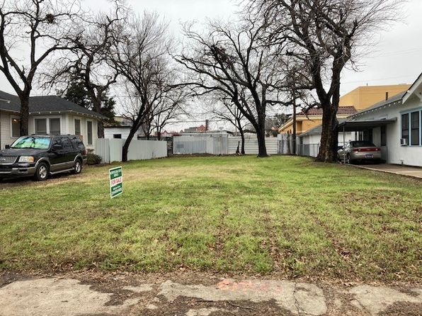 Additional property image - 817 Centre St, Dallas, TX 75208