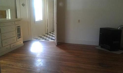 2nd image of 1508 Q St APT 3