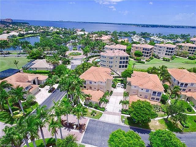 Minutes walk to the marina.