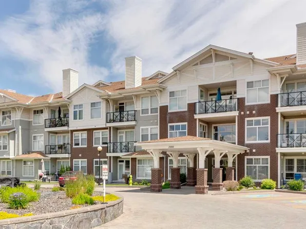 1010 W Arbour Lake Rd NW #2126, Calgary, AB T3G 4Y8