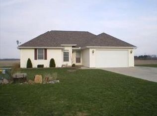 1084 Richland E, Hemlock, MI 48626