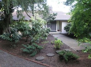 30050 SW Rose Ln, Wilsonville, OR 97070