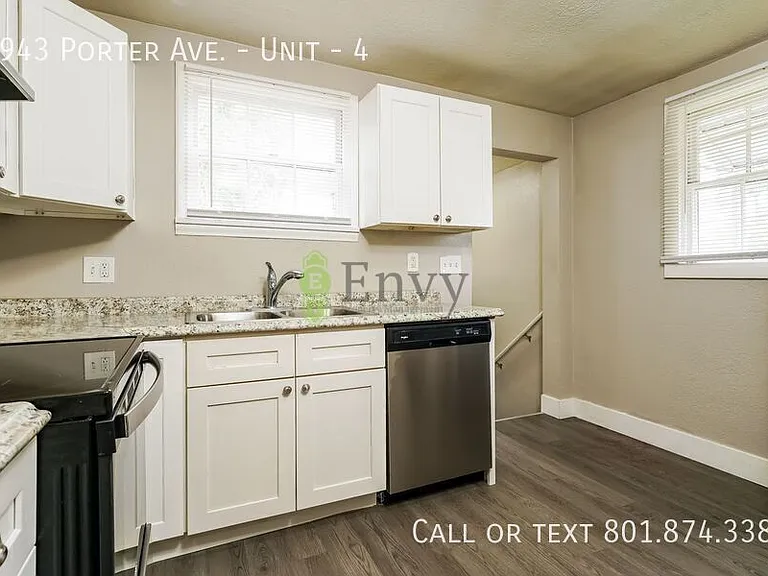 2943 Porter Ave #4 — Photo 9