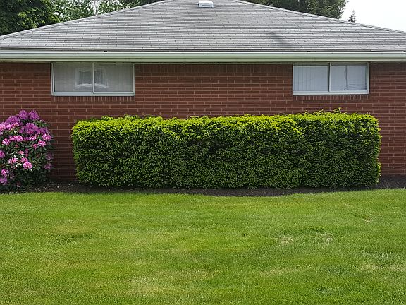 2nd image of 14221 Overholt Dr